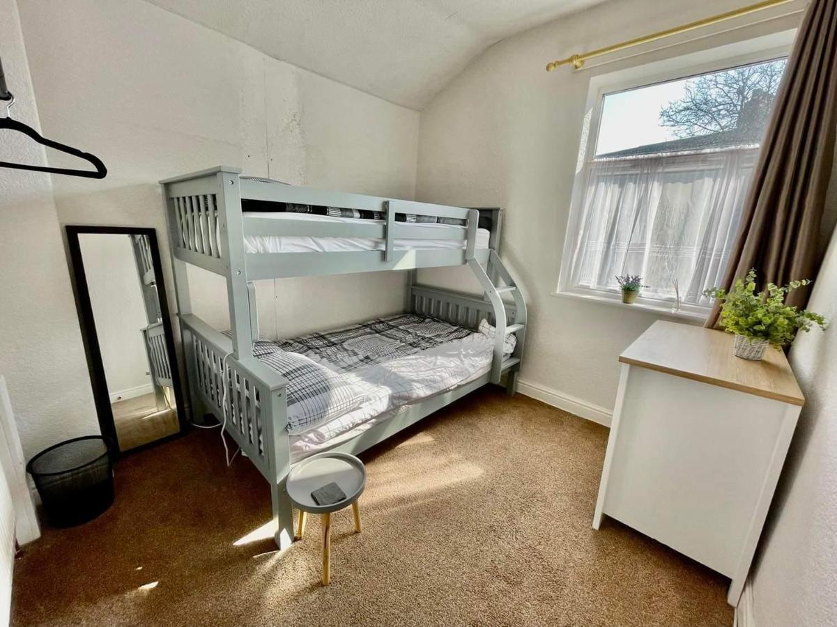 Spacious 3 Bedroom Retreat For Professionals Kingston upon Hull Luaran gambar